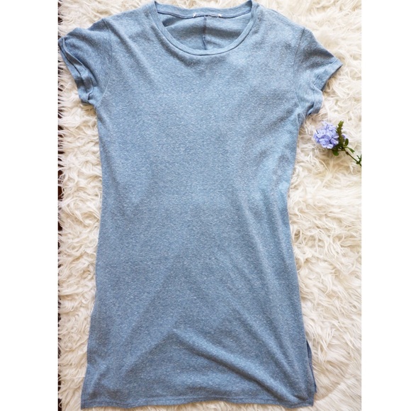 Blue Slitted Top - Picture 2 of 3